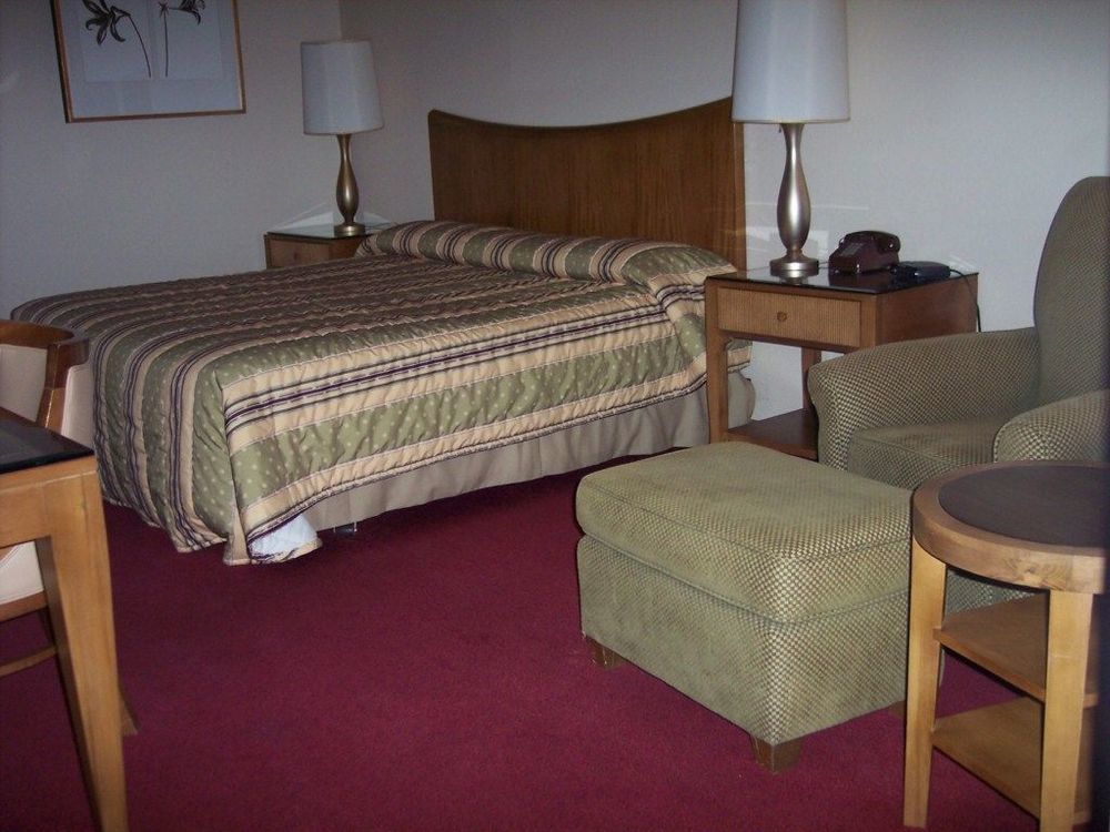 Night Inn Sweet Springs Zimmer foto
